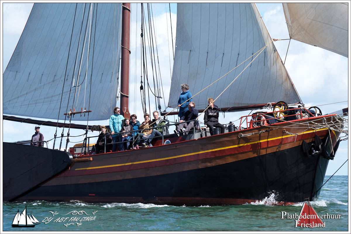 Zweimastklipper DY ABT FAN STARUM für 26 Personen Zweimastklipper DY ABT FAN STARUM für 26 Personen