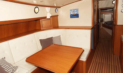 Lemsteraak  Elisabeth Salon