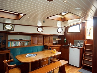 Lemsteraak Bries Salon