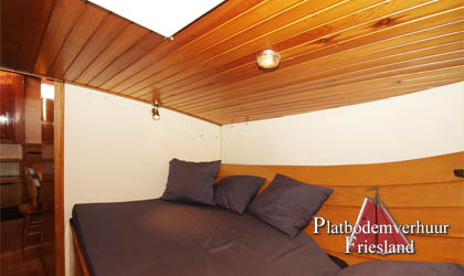 Zeeschouw Irregje Helena  vooronder