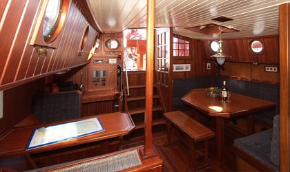 Vrouwe Franciska Salon